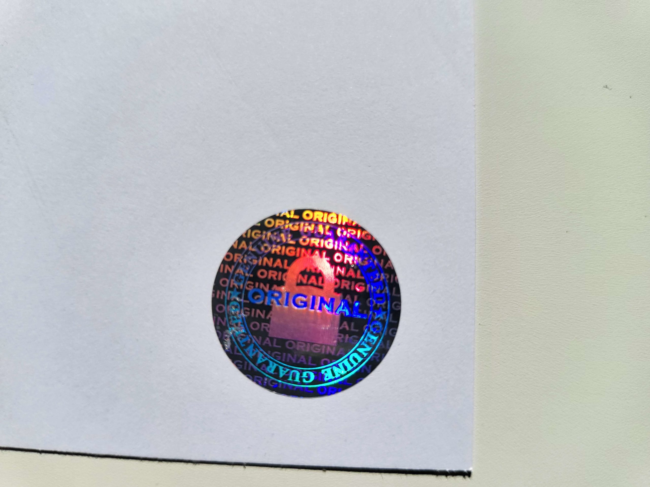 Original Padlock Certificate Holographic Sticker (LGSR) - Image 4